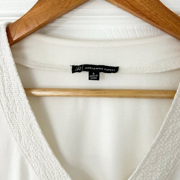 Adrianna Papell Cream V-Neck 3/4 Sleeve Handkerchief Hem Top Size Small - Picture 2 of 4